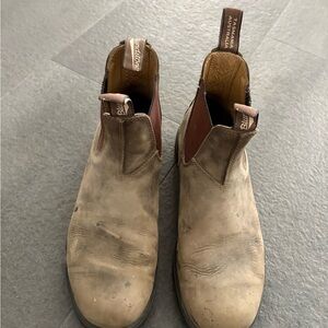 Blundstone Men's Distressed Tan Leather Boots